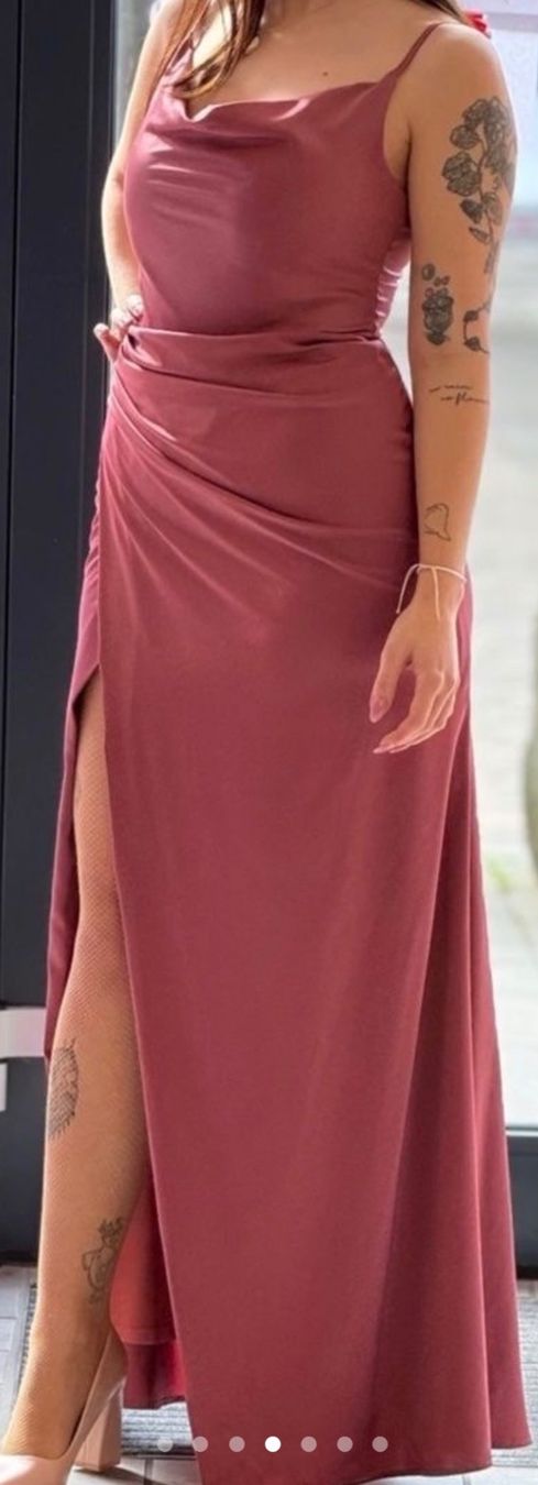 Robes: Abend-Kleid, Gr. L, NP 159.- – Neuf avec emballage d'origine à Interlaken par Jasmin_Flower