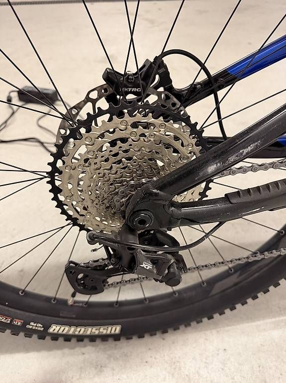 Biciclette: GIANT Trance XE+ 2 Pro Saphire – Usato da Rutschwil venduto da Gelatti67 3
