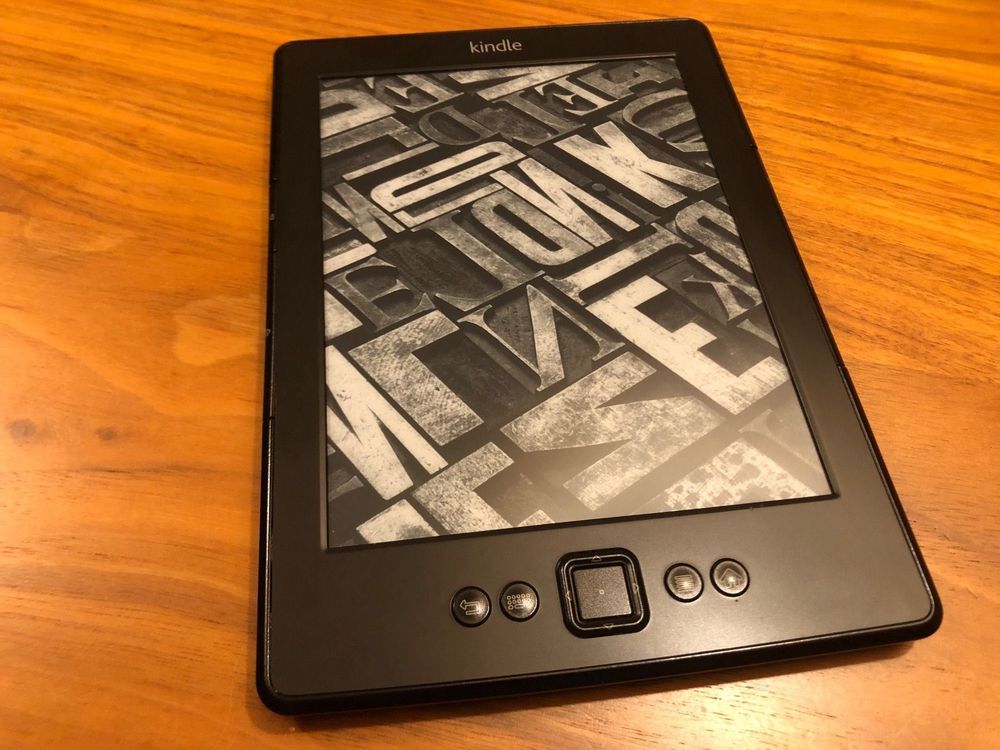 Amazon Kindle eBook Reader (4. Gen.) Kaufen auf Ricardo