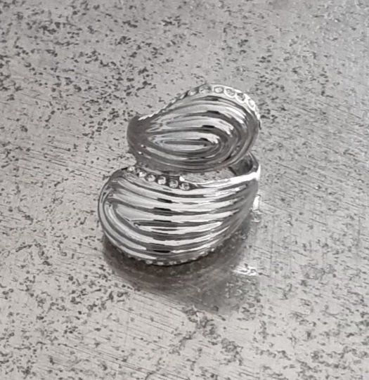 Anelli: RING,versilbert mit Swarovski Kristallen – Nuovo e nell'imballaggio originale da Frauenfeld venduto da Bleeddragon