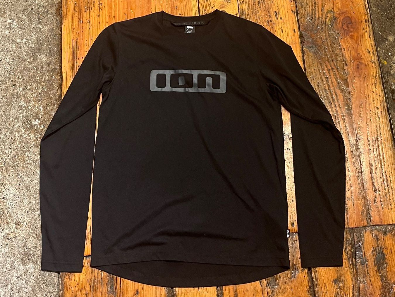 T-shirt: Ion Tee Seek Longsleeve NEU Gr. M – Nuovo e nell'imballaggio originale da Hochdorf venduto da TreeLeeHochdorf
