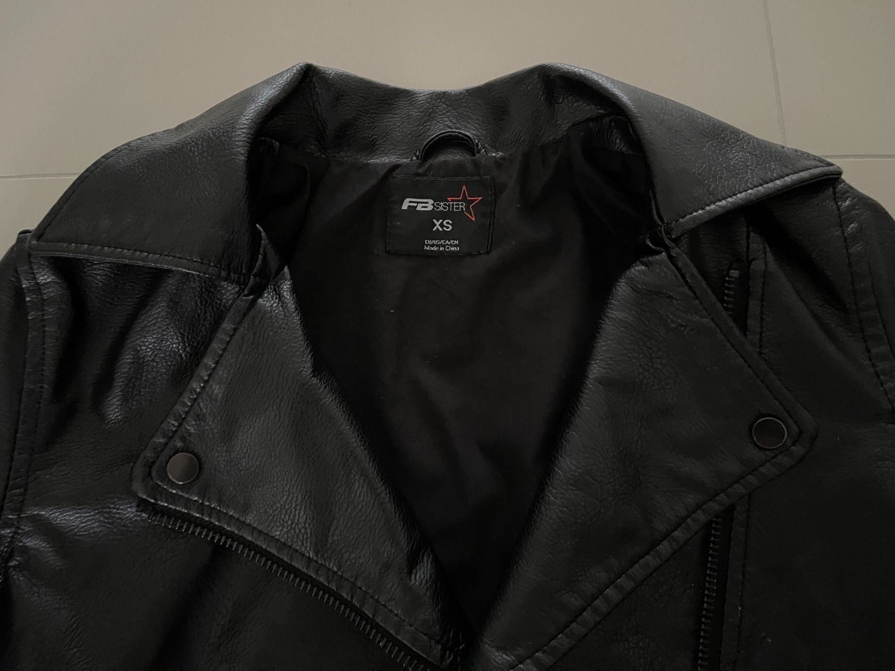 Giacche: Damenkunstlederjacke – Usato da Rheineck venduto da pssesolnet 2