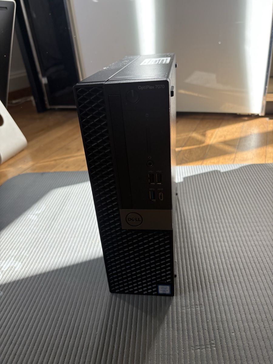 Dell PCs: Pc Dell OptiPlex 7070 – Neuf (Voir description) à Zürich par ami_w7z6