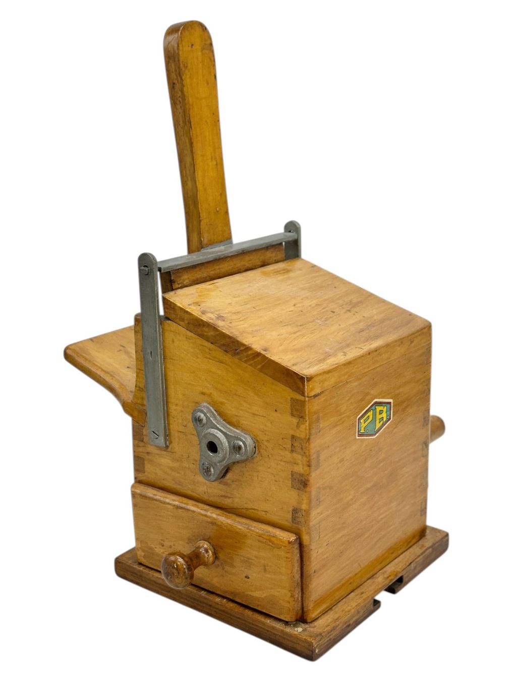 Küchengeräte: Ancienne Râpe à parmesan en bois "PB" – Gebraucht aus Morges von sauveurdetresors 5