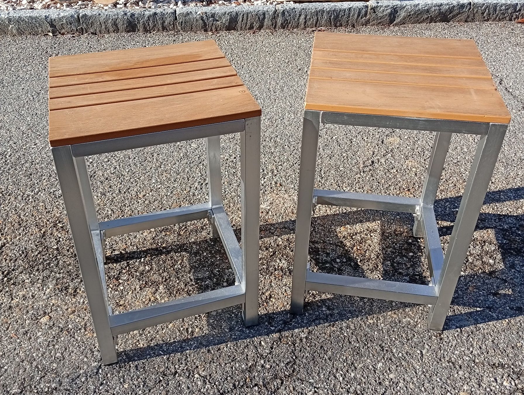 Hocker: Tabouret – Gebraucht aus Perrefitte von 36B