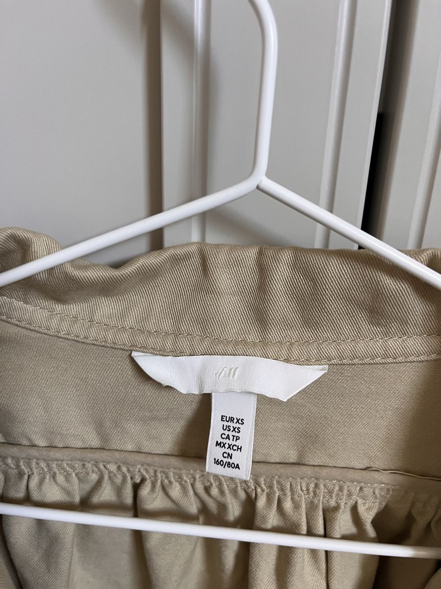 H&M Jacken: Beige Jacke  – Gebraucht aus Neudorf von wen_9jfq 2