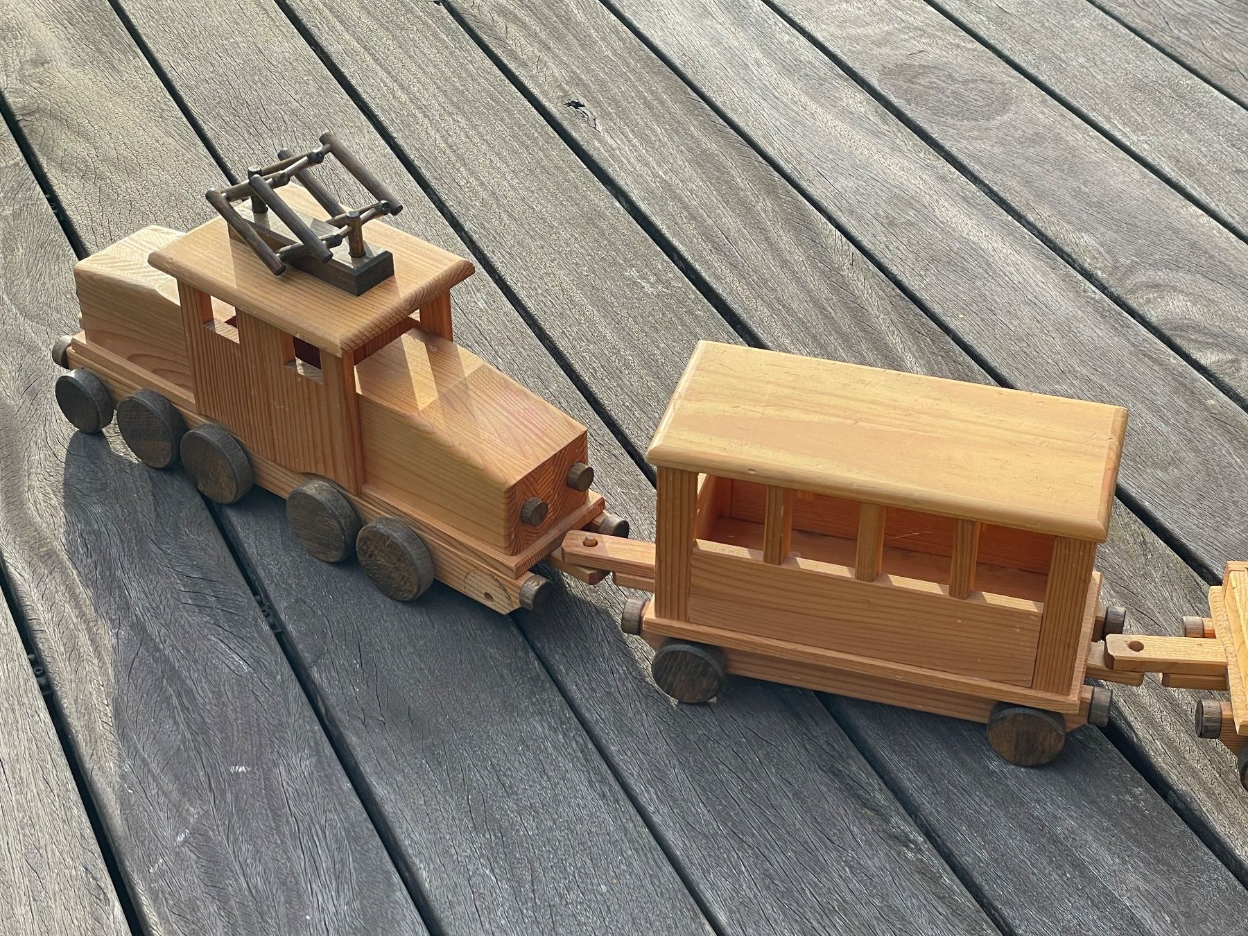 Giocattoli: Holz Eisenbahn mit Krokodil Lok – Usato da Hünibach venduto da Huema 4