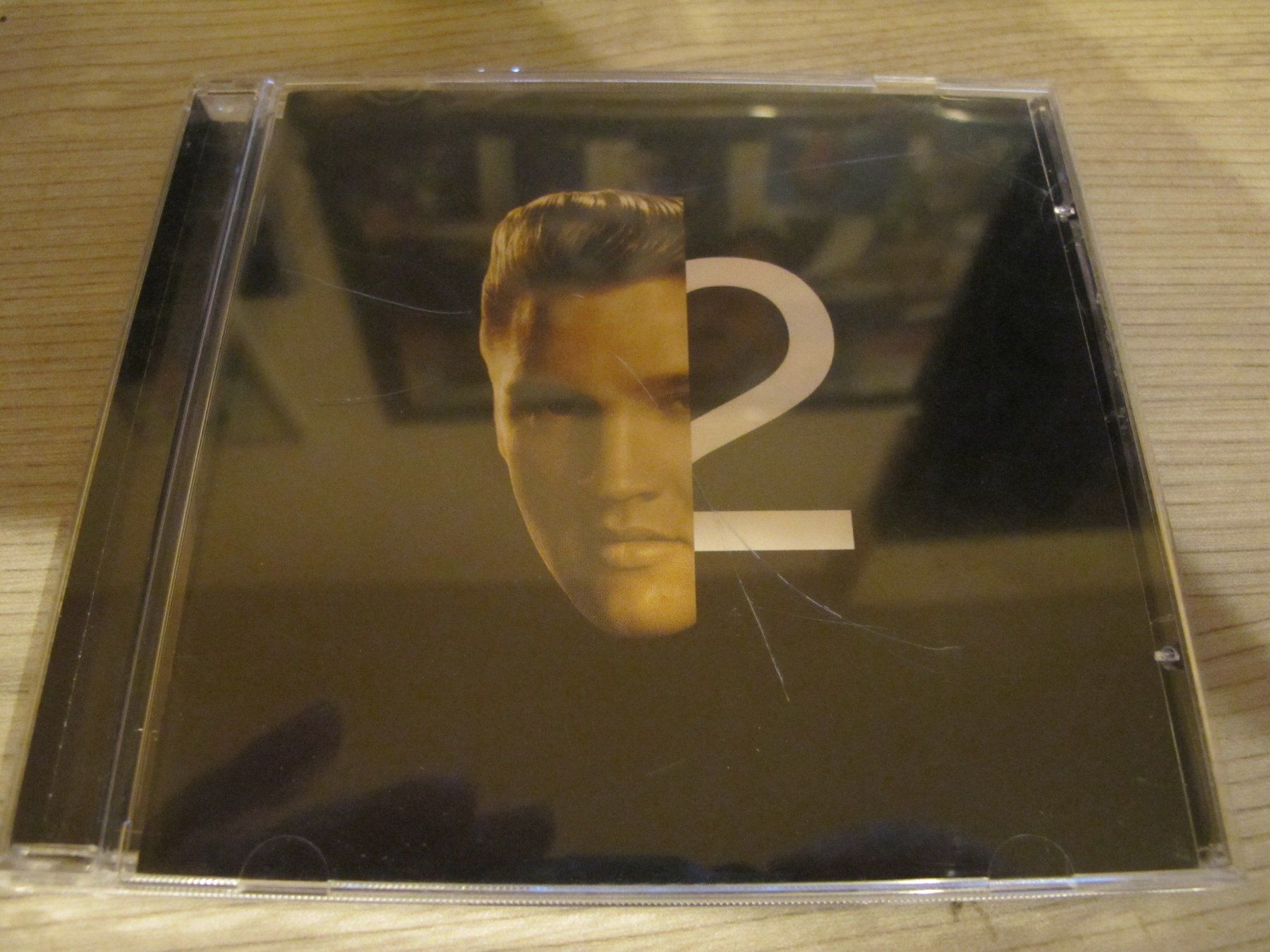 CD: Elvis Presley CD 5 Stück Siehe Bilder Legende – Usato da Altnau venduto da LinaAuktion 1
