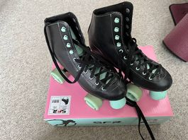 SFR Rollschuhe Gr. 39,5