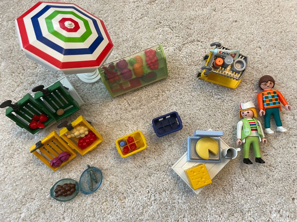 LOT DE PLAYMOBIL Le Café Cupcake N° 9080 L'épicerie N° 9403