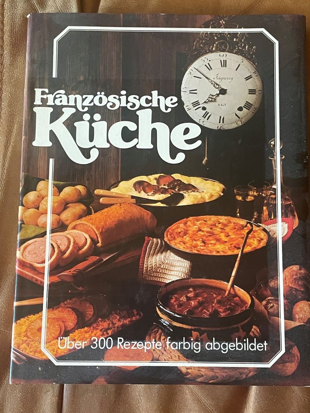 Bücher: Französiche Küche – Gebraucht aus Oberiberg von Cheyha