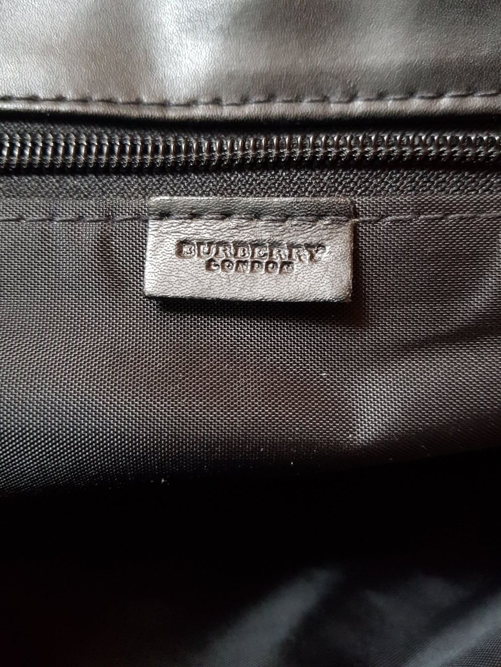 Burberry Borse da donna: Originale Burberry Tasche – Usato da Zweisimmen venduto da Adorable 3