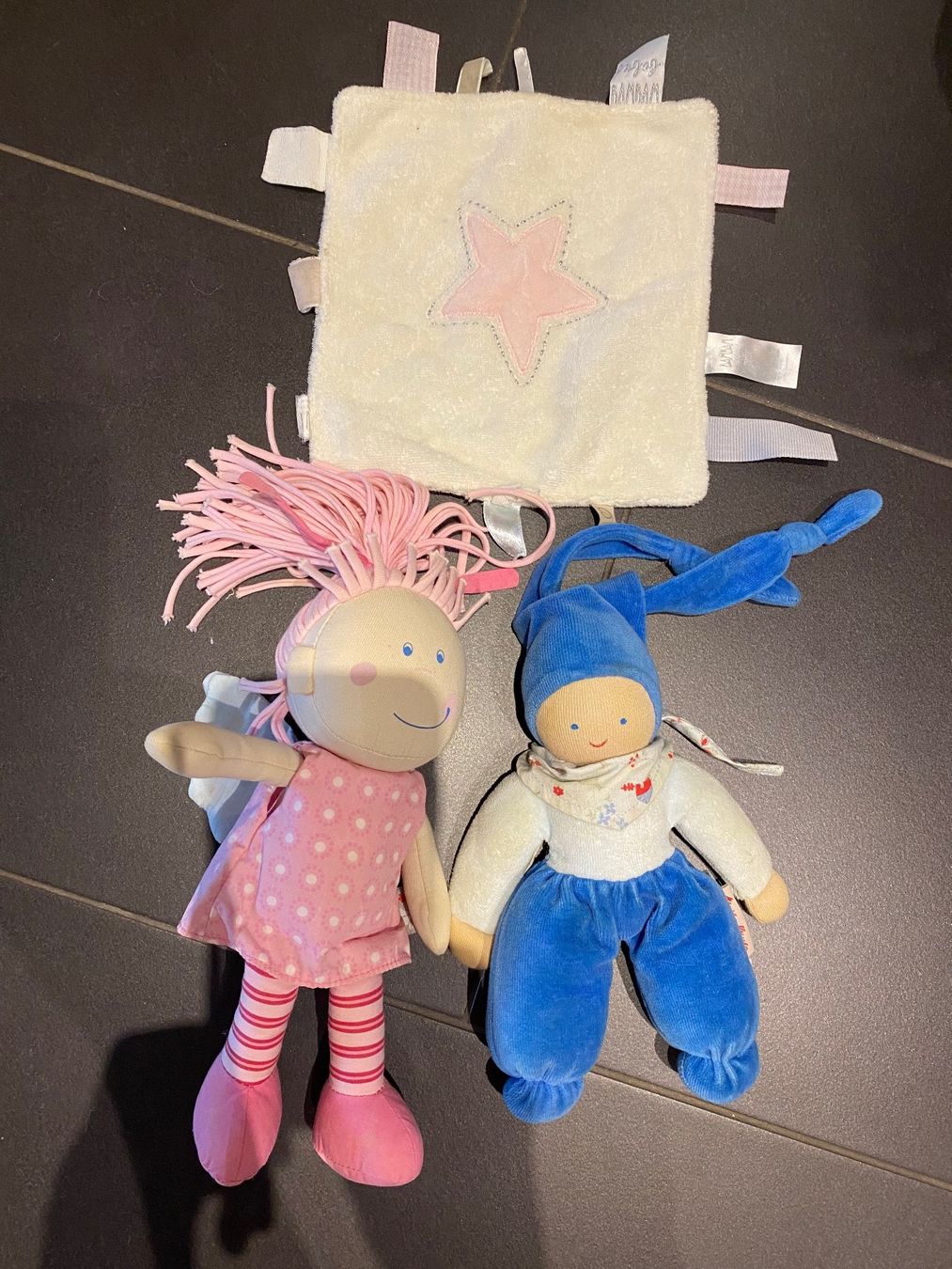 Puppen: Püppchen 20cm /Engelchen 23cm fast wie neu – Gebraucht aus Oberwil-Lieli von 2carin 1