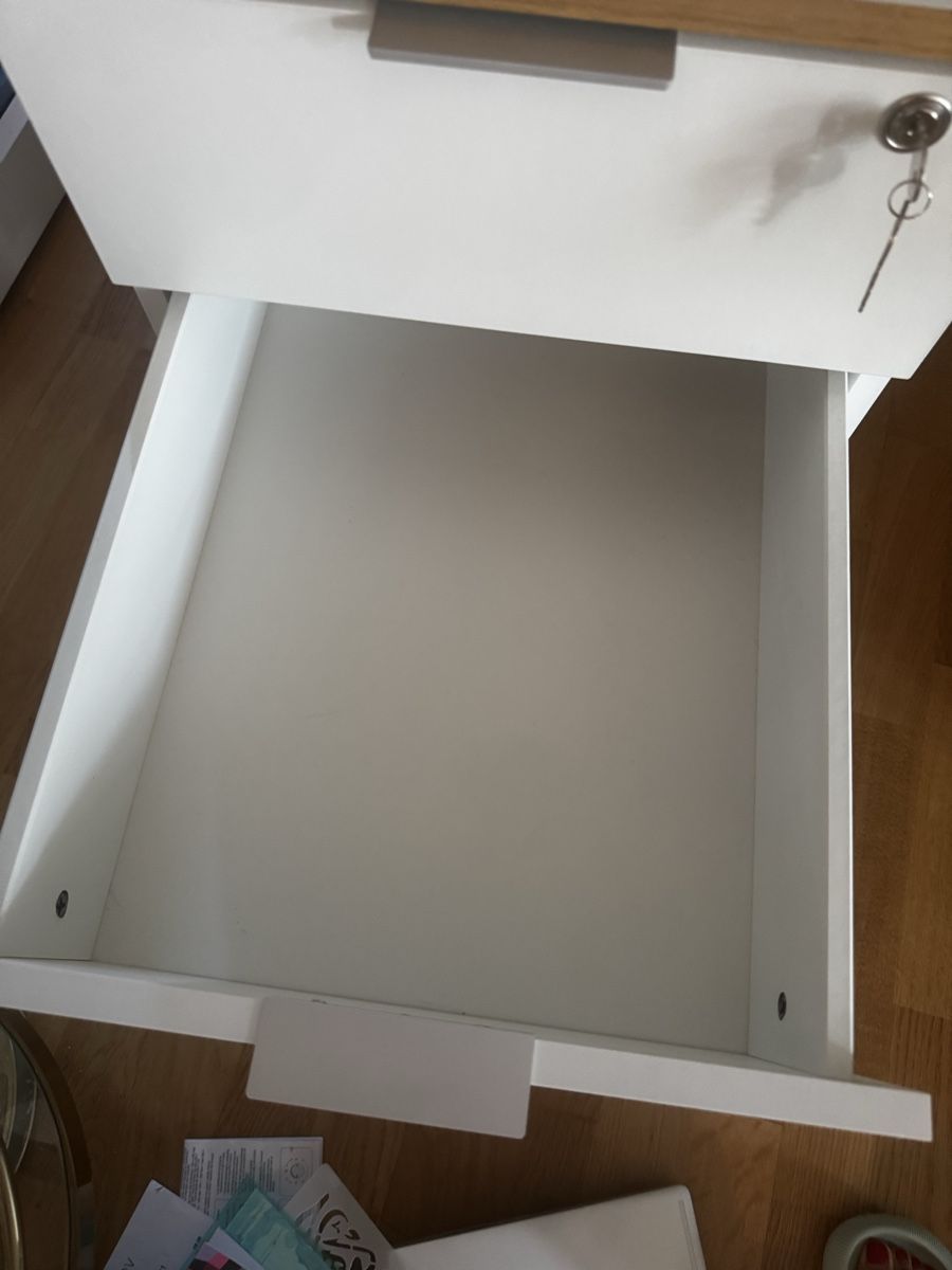 Pfister Banconi: Rollcontainer Ufficio 3 Schubladen weiss Buche Möbel Pfister – Usato da Niederwangen BE venduto da Luxury.Second.Life 2