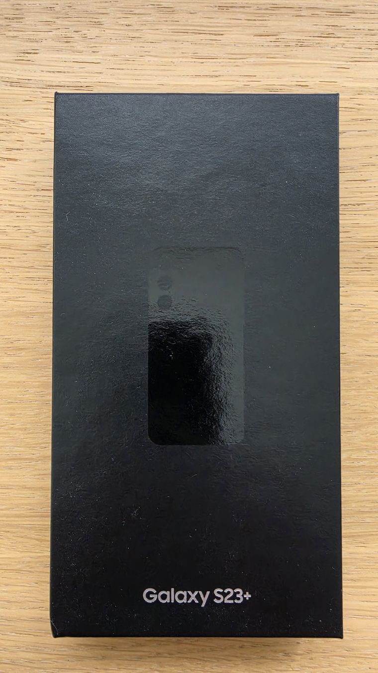 Samsung Telefoni cellulari / Smartphones: Samsung Galaxy S23+ – Usato da Schwerzenbach venduto da Ojaeger