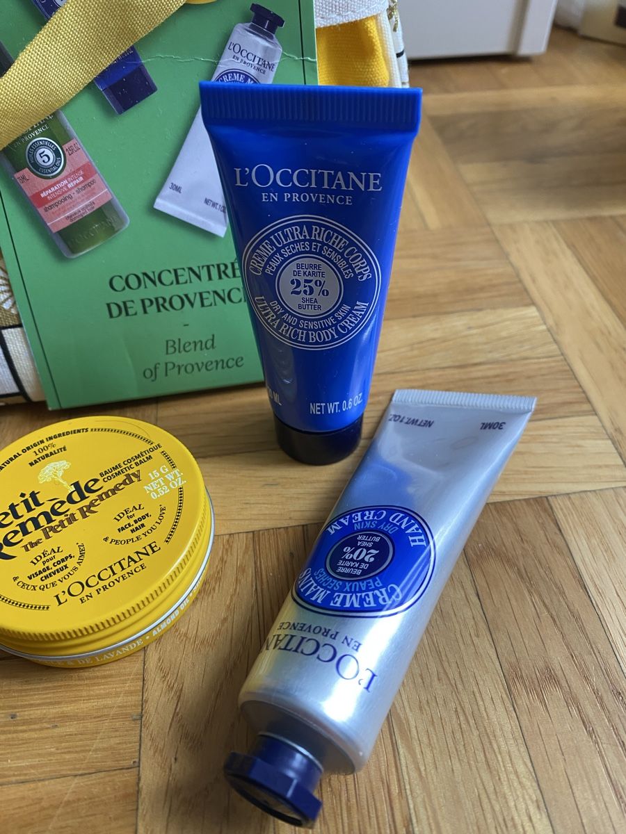 L'Occitane Soins hydratants: L’Occitane Coffret NEW – Neuf avec emballage d'origine à Givisiez par dor_xb9k 1