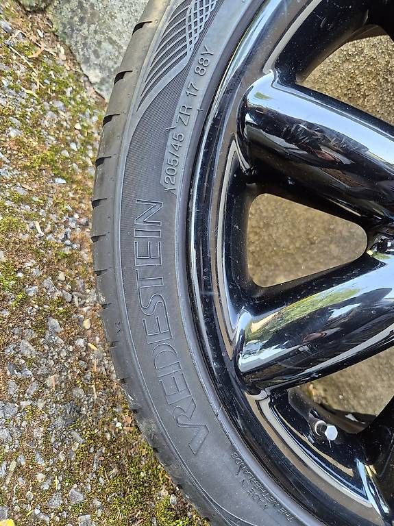 Mini Pneus & Kompletträder: Jantes Mini 17" R54 R55 R56 Pneus hiver Cooper S JCW – Gebraucht aus Fey von vsuso