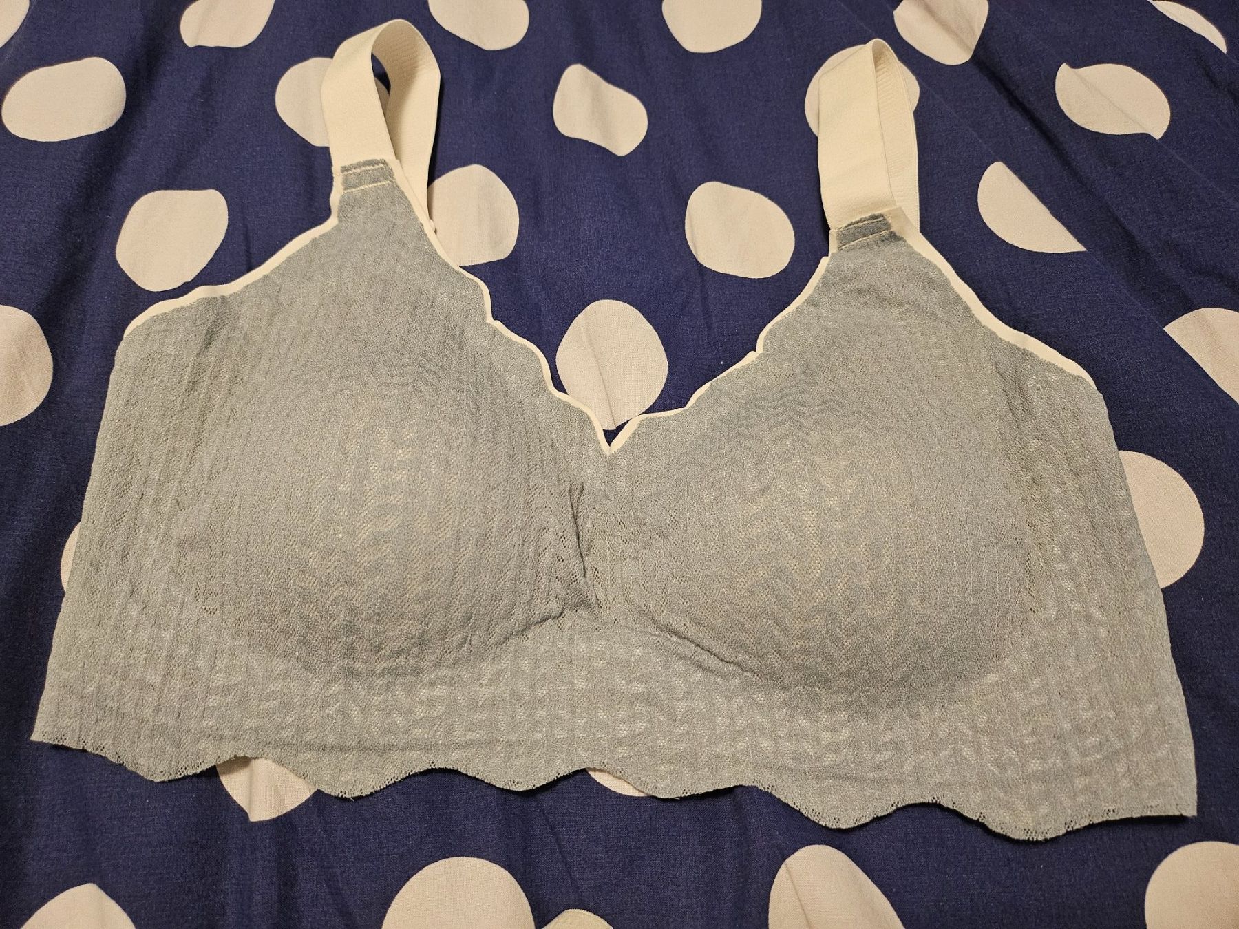 Altra biancheria intima: 4 stk BH gr xl – Nuovo e nell'imballaggio originale da Dietikon venduto da Eleda