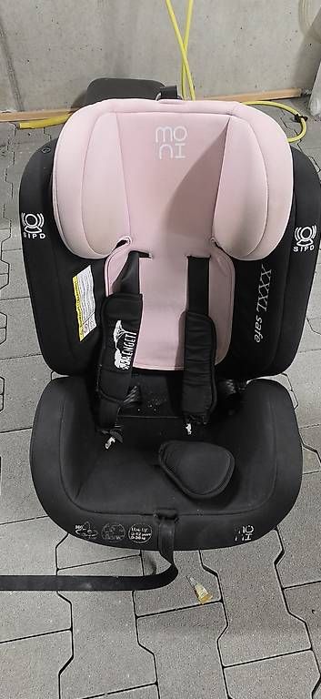 Sièges auto: Kindersitze moni – D'occasion à Reinach AG par oOPhoenixOo 1