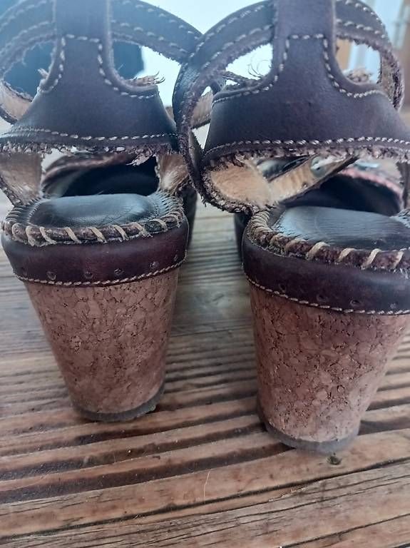 Art Scarpe da donna: Sandalen 39 von ART – Usato da Riedholz venduto da bri_fr7s 3