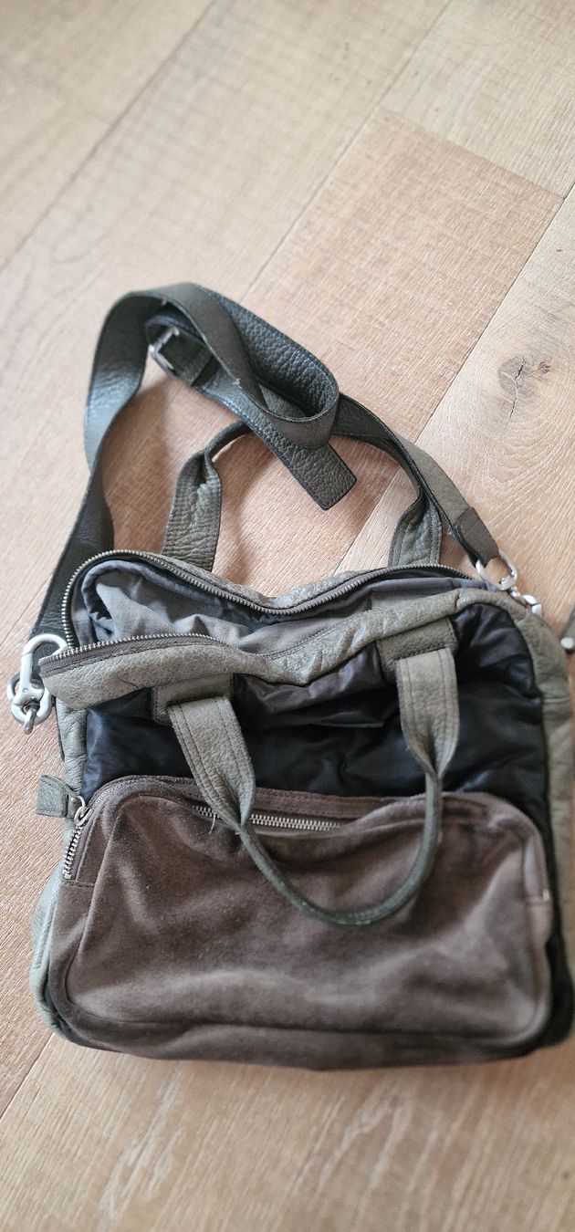 Liebeskind Altro in  Abbigliamento & Accessori: Liebeskind Berlin Tasche, – Usato da Rapperswil BE venduto da Odev 2
