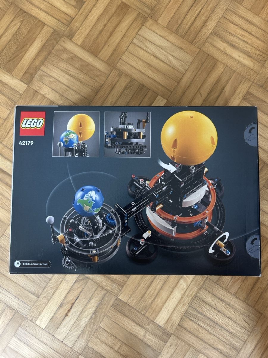 Lego Kit di costruzioni: LEGO technic Sonne Erde Mond Modell #42179 – Nuovo e nell'imballaggio originale da Zürich venduto da cor_55xv 1