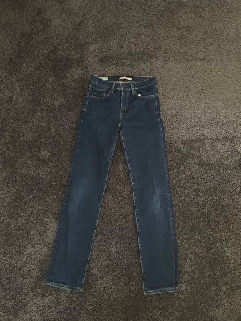 Levis 724 High Rise Straight W28 L30