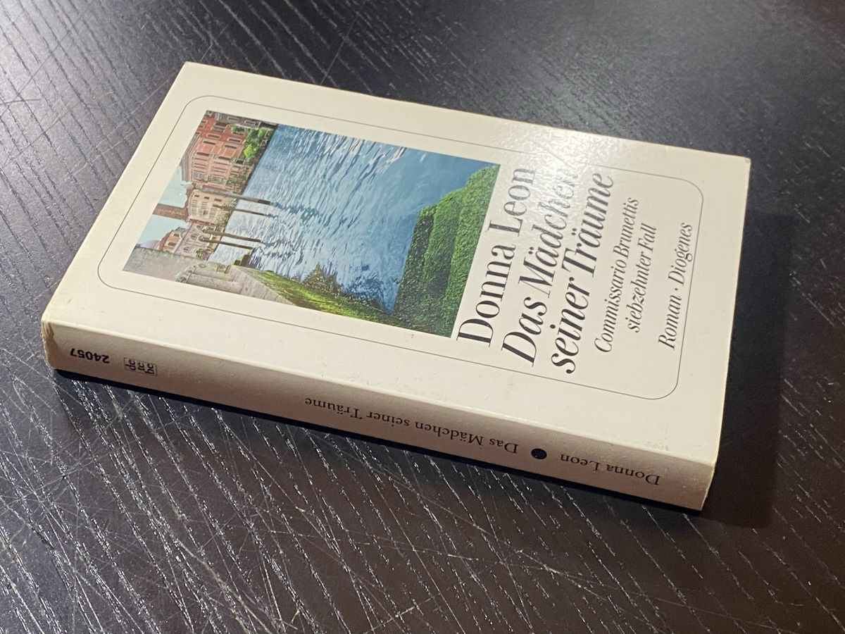 Bücher: Donna Leon - Das Mädchen seiner Träume / Comm. Brunettis – Gebraucht aus Zuerich von SonderArt-Wertgut 4