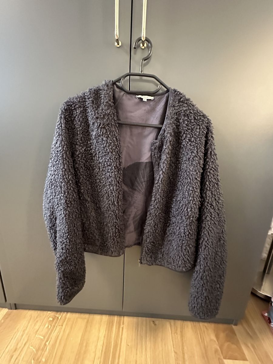 Jacken: Sandwich Kuscheljacke, Grösse M – Gebraucht aus Lufingen von ott_r59k