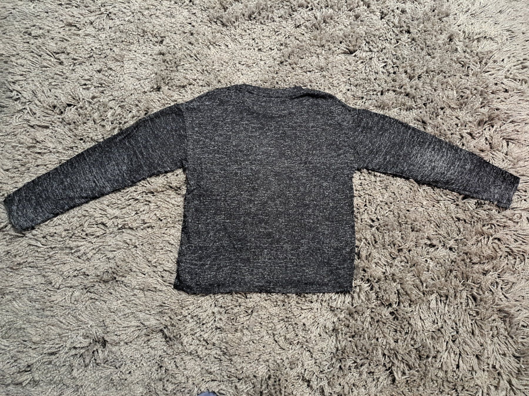 Maglioni & Felpe: Dünner Pullover Grösse 140 – Usato da Kaltbrunn venduto da Nili133 1