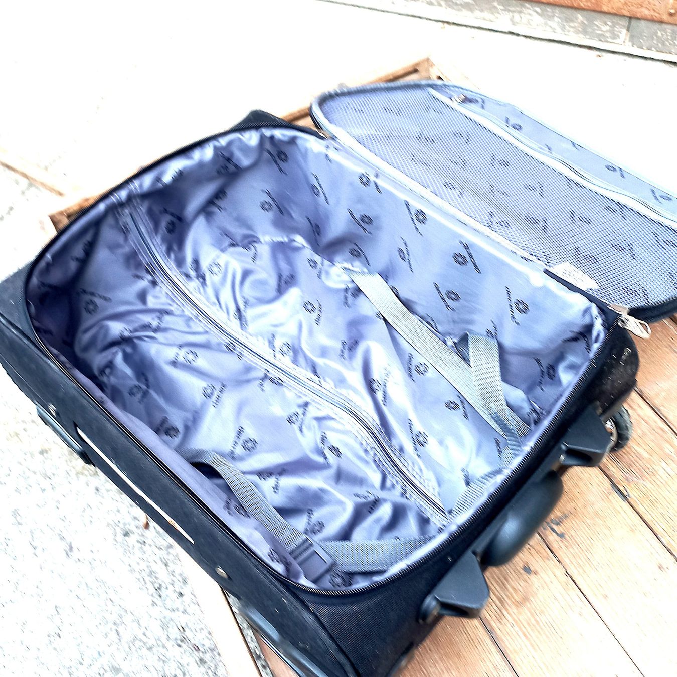 Reisekoffer: Handgepäck Koffer – Gebraucht aus Baar von 2cvbaar 2