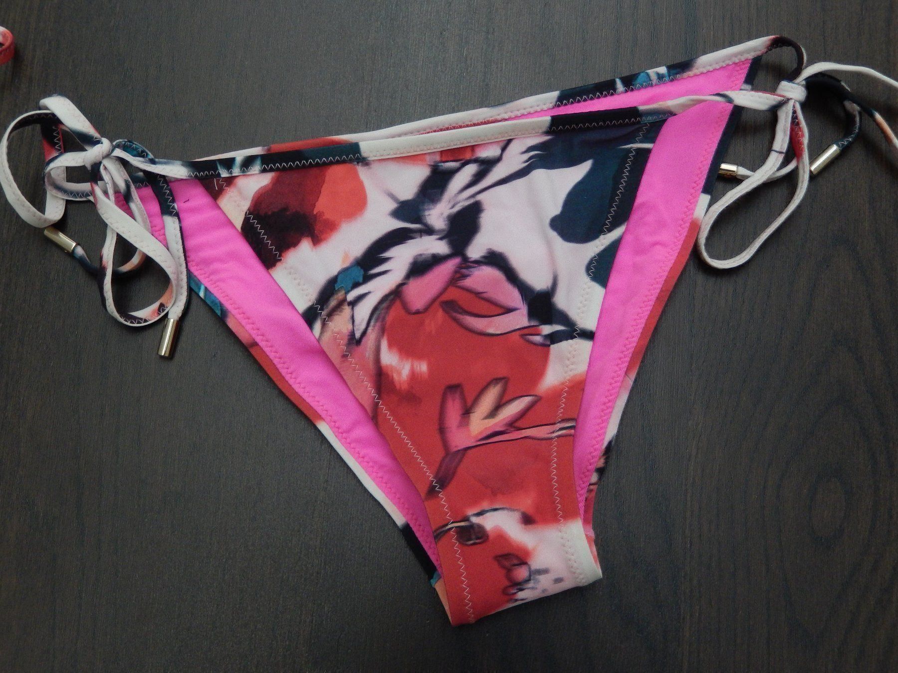 Maillots de bain & Bikinis: Orig. MATTHEW WILLIAMSON Triangle Bikini, NP 250, Gr. XS – Neuf (Voir description) à Tuggen par vivira 6