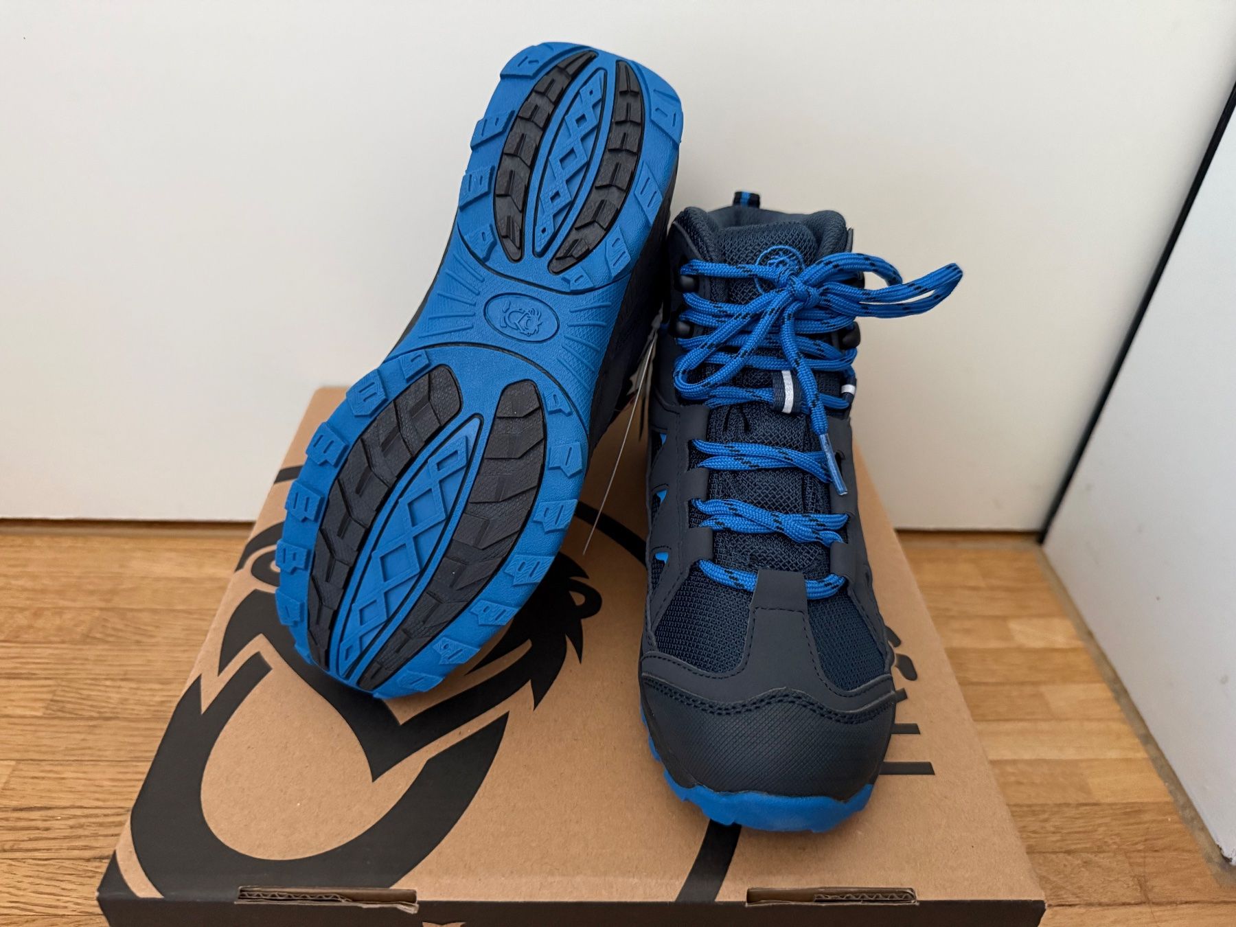 Scarpe per ragazzi: Wanderschuhe Trollkids Gr. 33 neu – Nuovo e nell'imballaggio originale da Zürich venduto da makmakmak 3