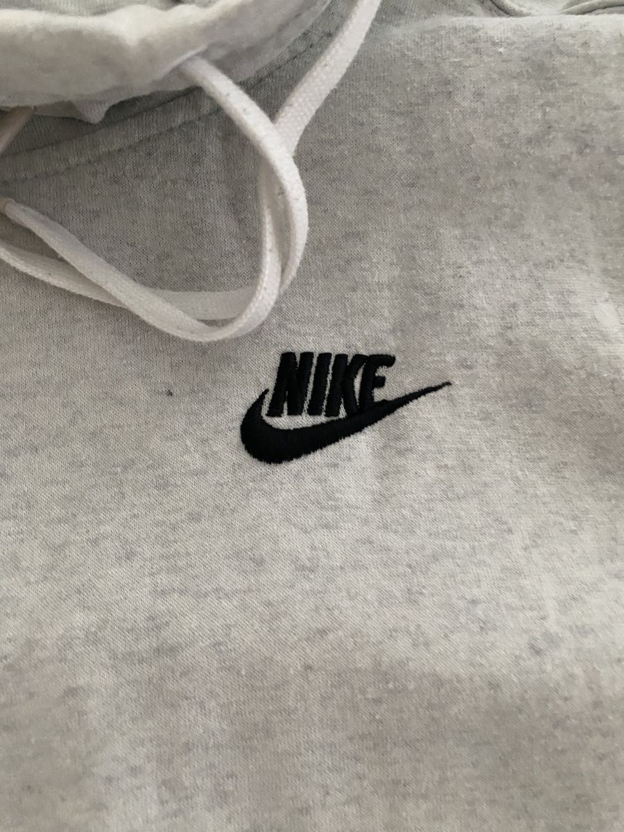 Nike Pulls & Sweat-shirts: Nıke Kaputzen pullover – D'occasion à Opfikon par Luis144 1
