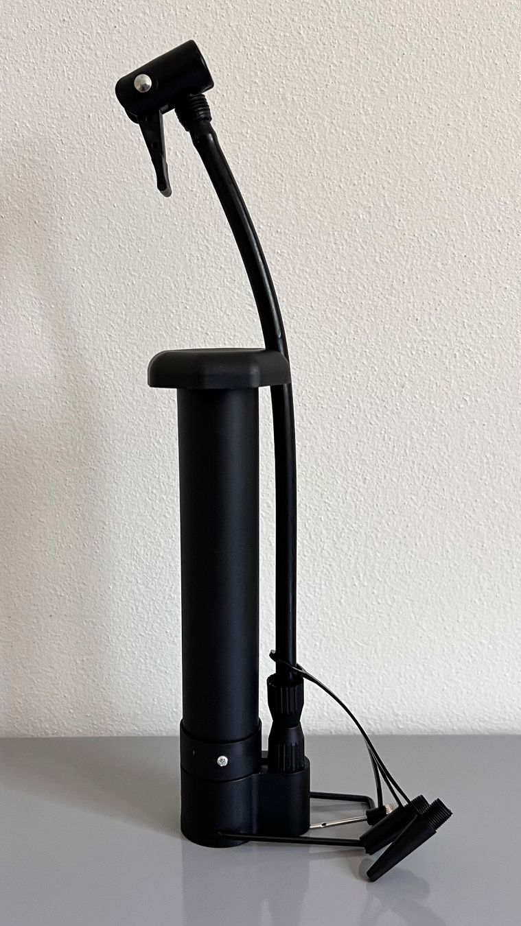 Pompe: West Biking Mini-Standpumpe (neu) – Nuovo (secondo la descrizione) da Zürich venduto da Mel_Meli 1