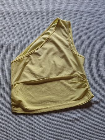 Haut court asymétrique jaune vif taille unique M