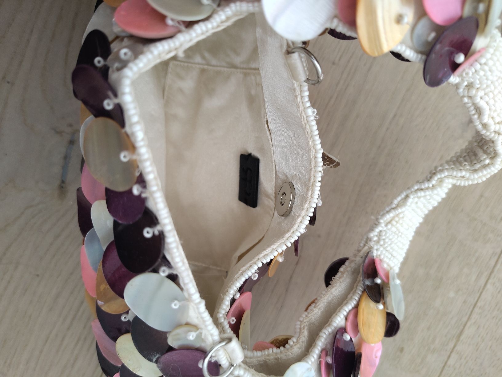 Sacs femmes: Petit sac à main élégant – Neuf (Voir description) à Bussy-Chardonney par cco_sm66 3