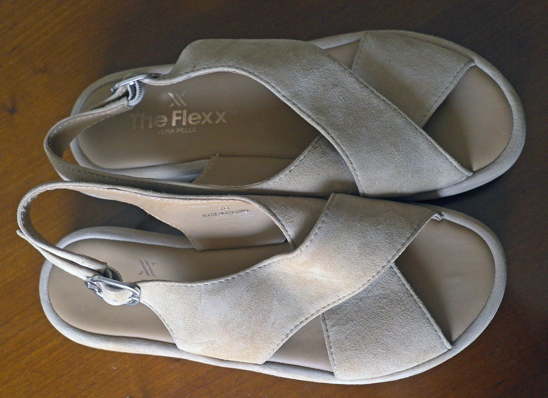 Scarpe da donna: Chaussures femme 39 – Usato da Geneve venduto da sebastian01 2