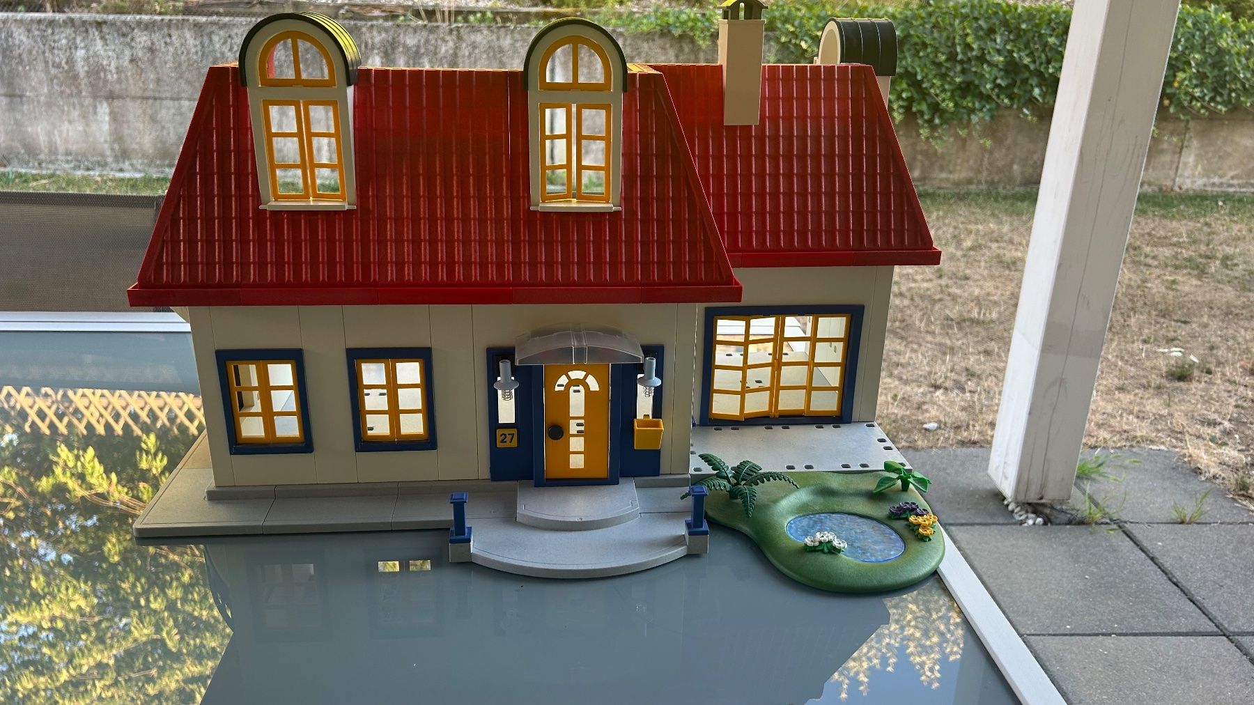 Playmobil Casette per bambini: Maison traditionnelle playmobil 702025 – Usato da Porrentruy venduto da syl_8qr9