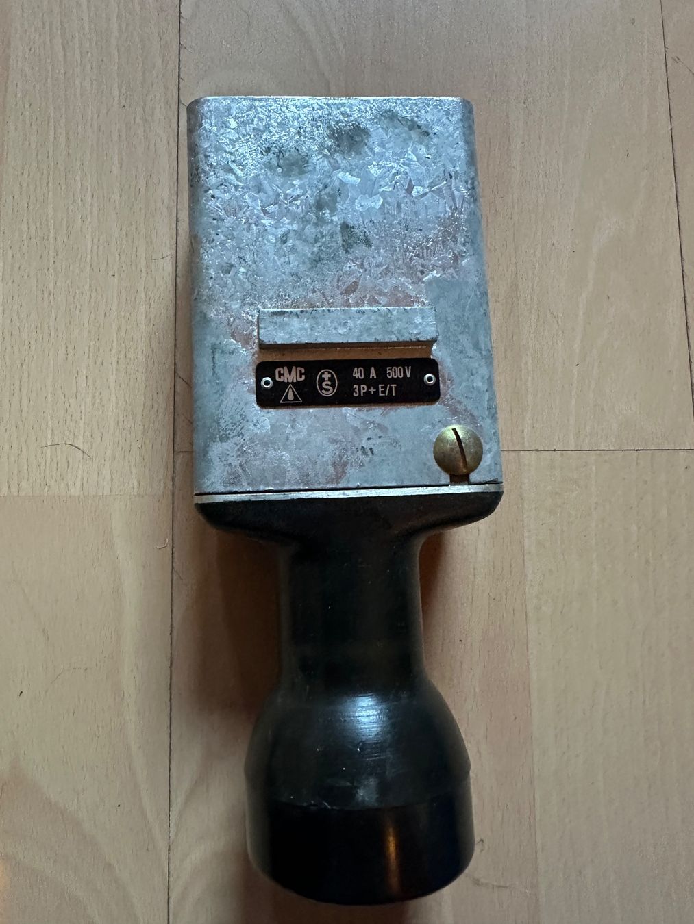 Spine: Stecker  J 40 4 Polig NEU CMC – Usato da Huttwil venduto da Bolpa