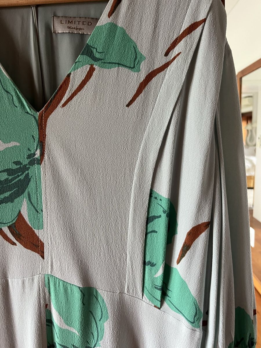 Kleider: Langes Figur schmeichelndes Kleid 48 – Neu (gemäss Beschreibung) aus Saanen von SoniaMichaela 3