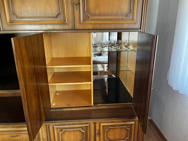 Buffets: Wohnzimmerwand – D'occasion à Oberschan par cla_qlh6 1