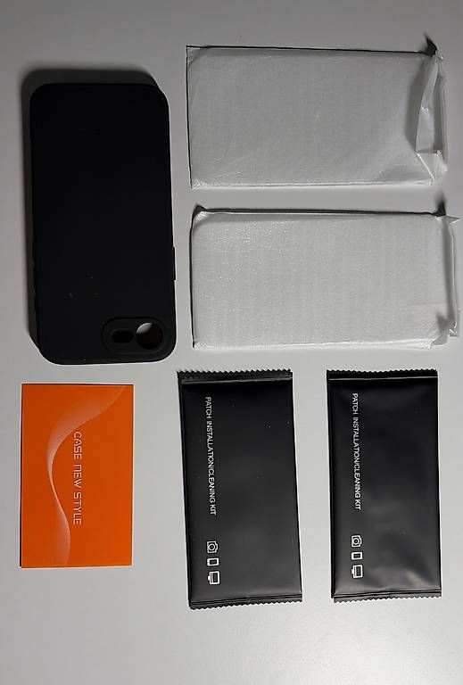 Cover & Protezioni schermo: iPhone 16e Hülle mit Schutzglass – Nuovo e nell'imballaggio originale da Winterthur venduto da LauraF 1