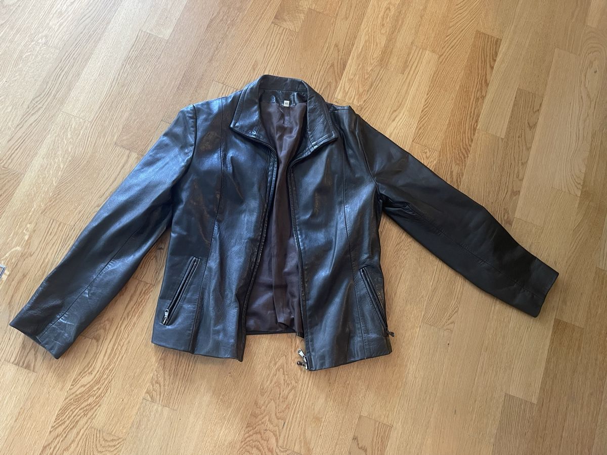 Vera Pelle Giacche: Lederjacke Vera Pelle, echtes Nappa -Leder, Gr. 38 – Usato da Rüschlikon venduto da leo_mwz2