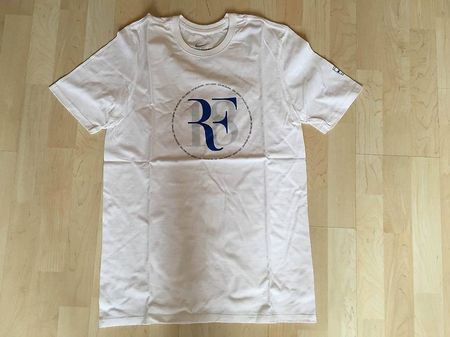 Roger Federer "T-schirt collector"
