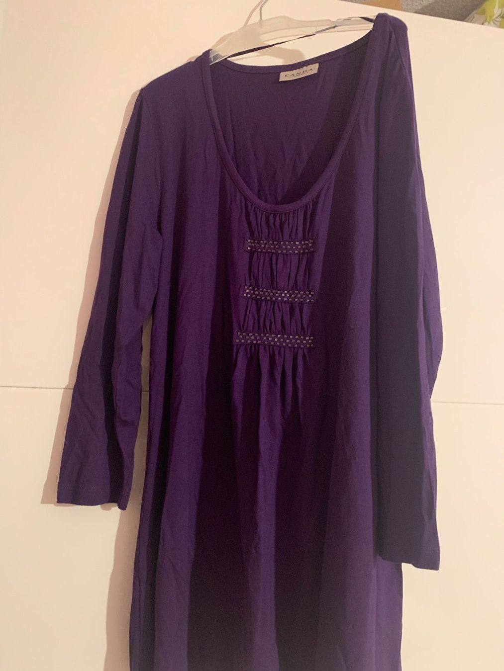 Blusen: Lila Damenbluse – Gebraucht aus Triengen von nes_l8cj