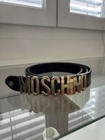 Moschino Ledergürtel schwarz mit Logo goldfarben