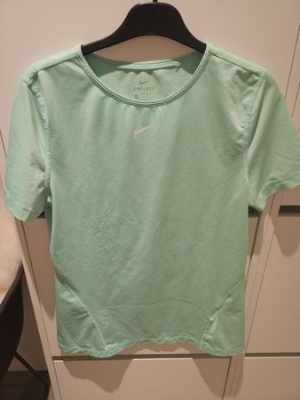 Woman Dri-Fit Nike T-shirt mint green, size M