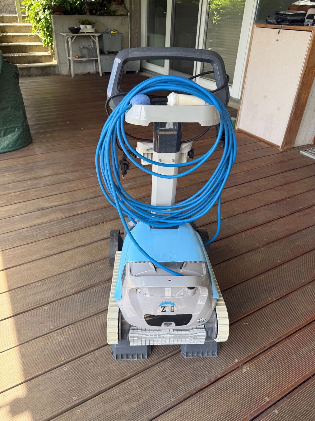 Dolphin Accessori per Piscine: Dolphin Poolroboter Z3i, mit Filterkorb komplett – Difettoso da Attiswil venduto da Olimax 2
