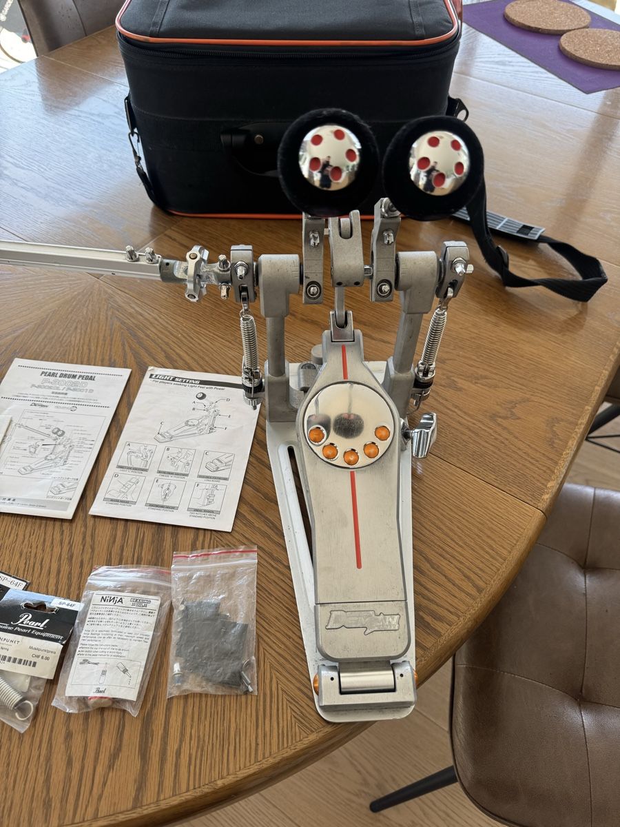 Strumenti musicali: Pearl P-3002D Demon Doppel Pedal – Usato da Kriens venduto da _GoHsT_ 8